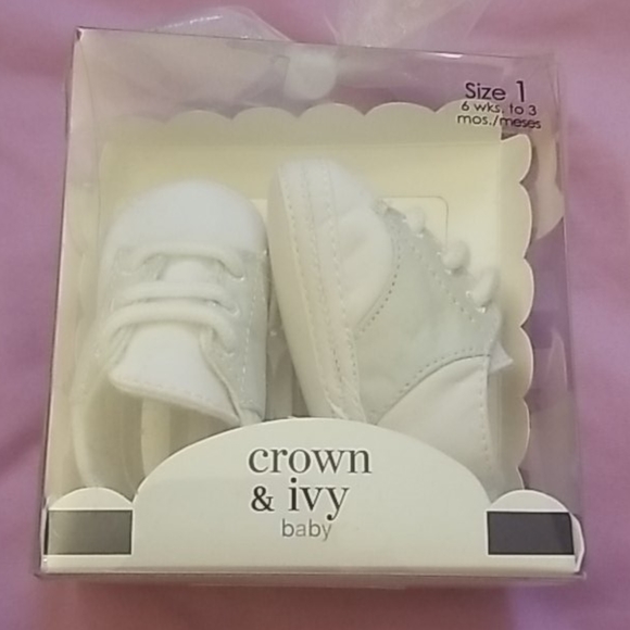 Baby Shoes By Crown Ivy - Picture 1 of 5